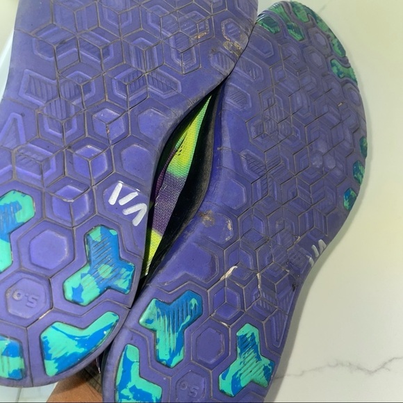 Nike Free Run Trainer - Picture 3 of 7